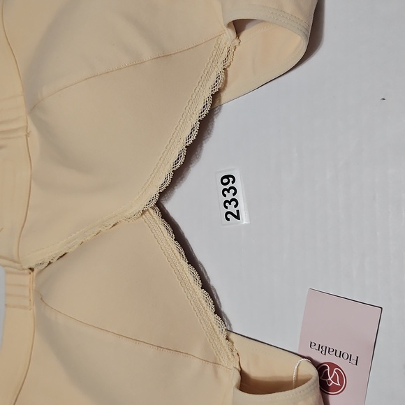 Women's FionaBra Cream Lace Trim Front Adjustable Closure Bra Size XL - Picture 8 of 8